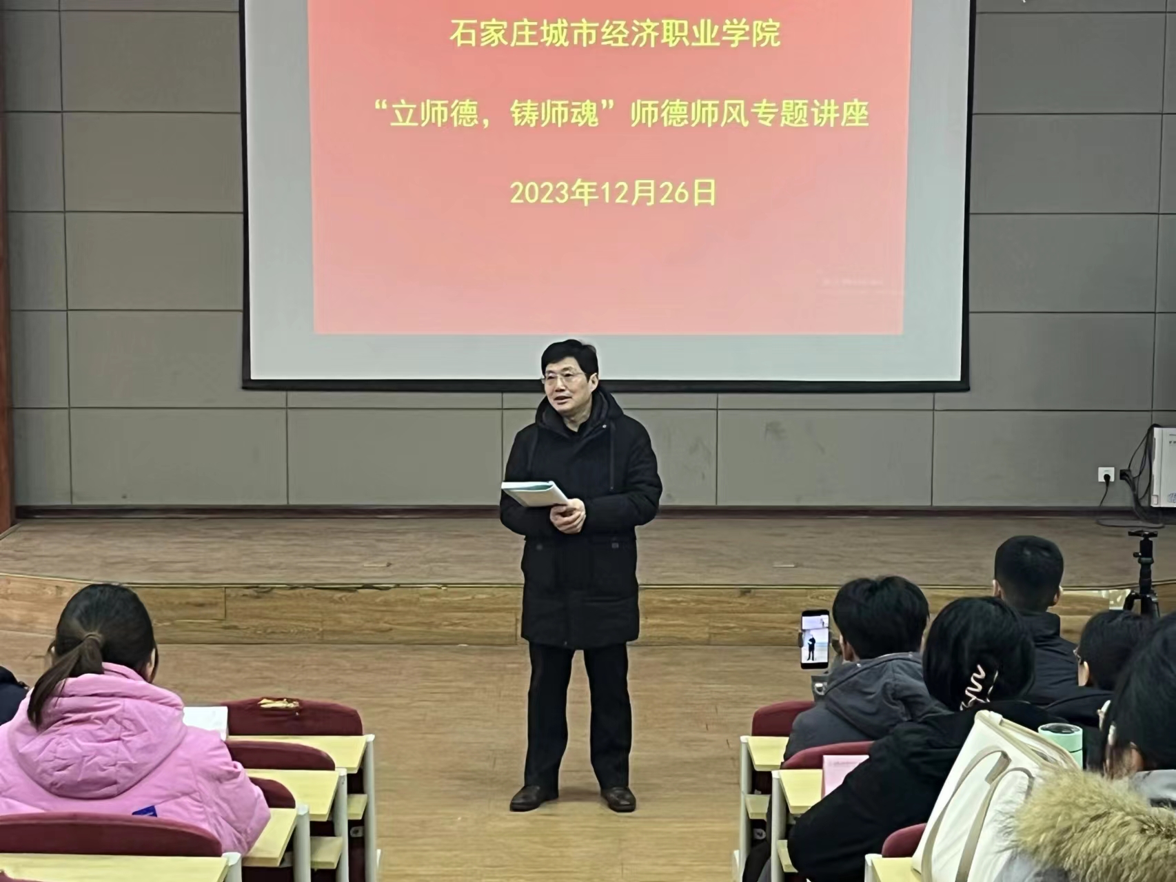 c9053debac51c69e8a05e05b7f88741.jpg