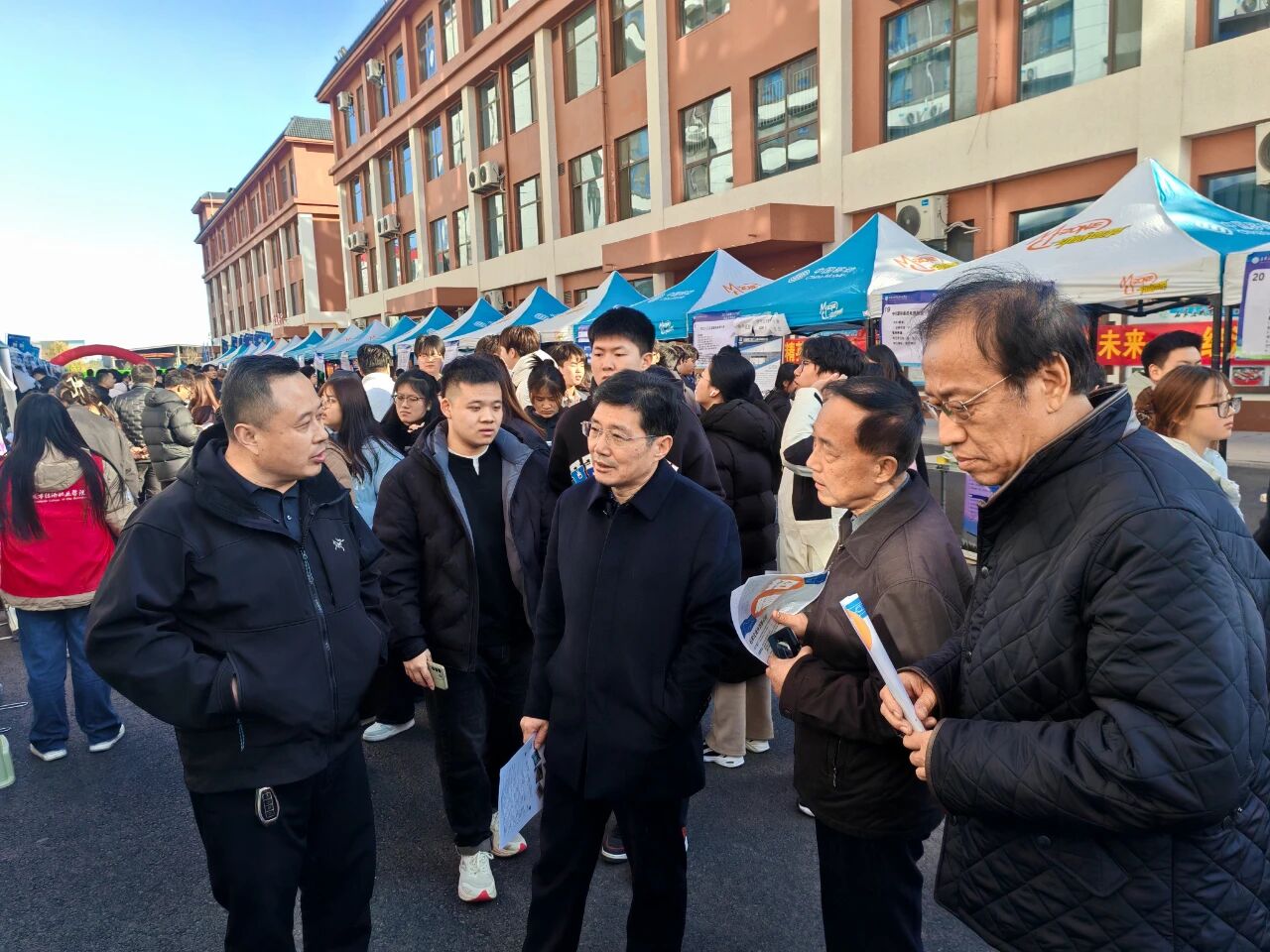 e49355dd84951a4180bc15613f539315 e49355dd84951a4180bc15613f539315