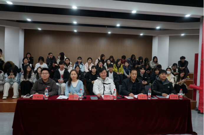 4a1d95cc2d8a8b6c95327ded8283e3c6